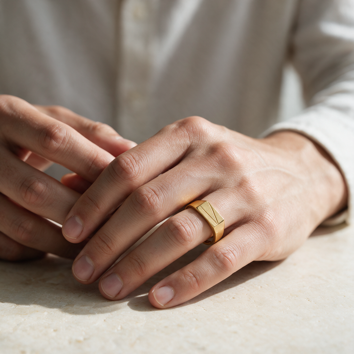 Anillo de oro 14K para caballero